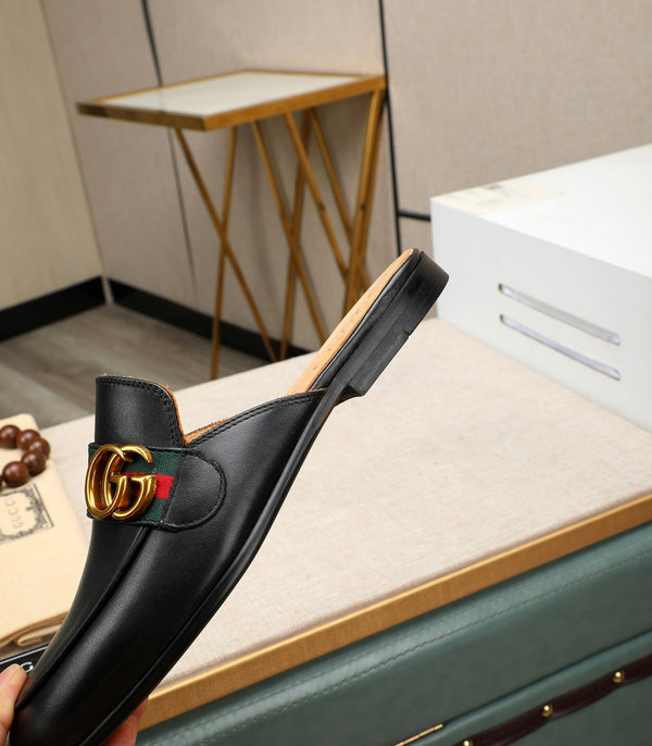 GG Men's Interlocking GG Mule Black Cowhide 111485