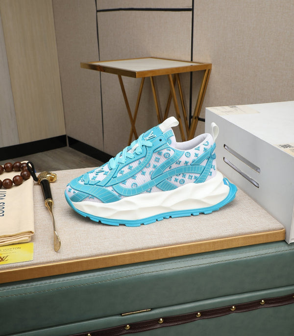 LV TRAINER BIANCO MIX BLU PELLE DI VITELLO E RETE TRASPIRANTE