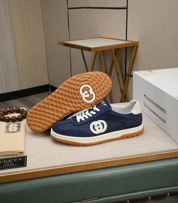 Sneaker GG G75 da uomo in pelle scamosciata blu navy 270522