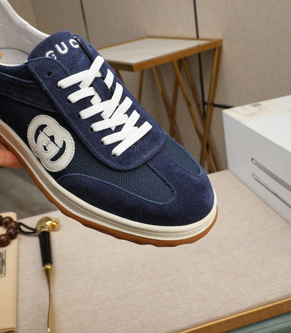 Sneaker GG G75 da uomo in pelle scamosciata blu navy 270522