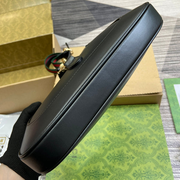 BORSA A TRACOLLA JACKIE PICCOLA 27 IN PELLE DI VITELLO NERA E FERRAMENTA ORO