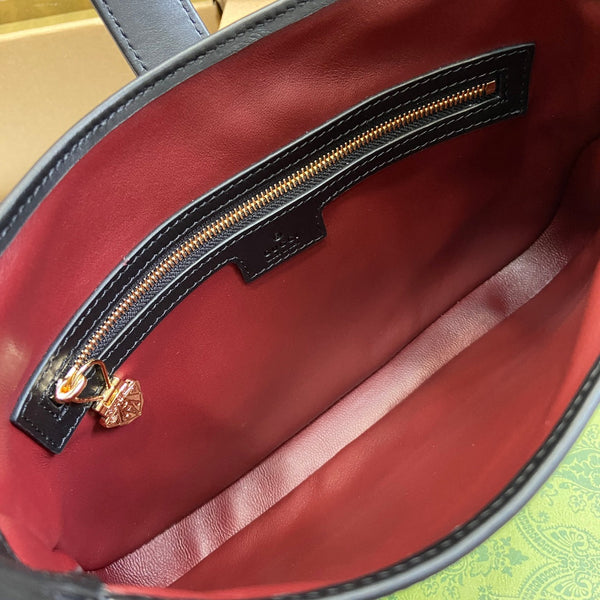 BORSA A TRACOLLA JACKIE PICCOLA 27 IN PELLE DI VITELLO NERA E FERRAMENTA ORO