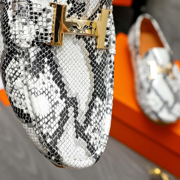 HM SNAKESKIN MOTIF LOAFER WHITE AND BLACK CALFSKIN
