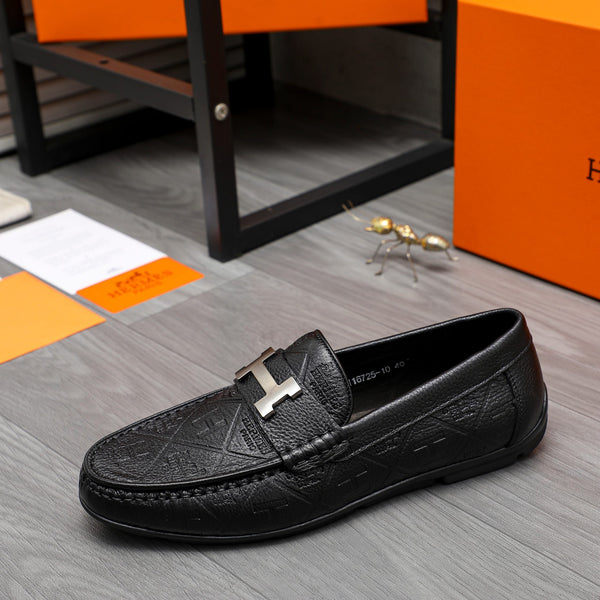 MOCASSINO HM SQUARE MOTIF IN PELLE DI VITELLO GOFFRATA NERA