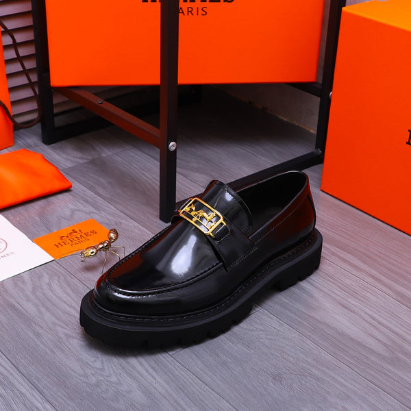 HM GOLD BUCKLE LOAFER GLOSSY BLACK CALFSKIN