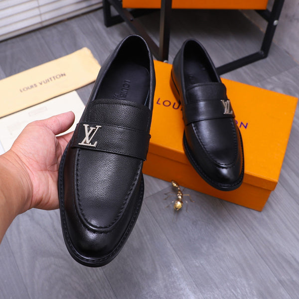 LV SAINT GERMAIN LOAFER BLACK GRAIN CALFSKIN WITH SILVER LOGO