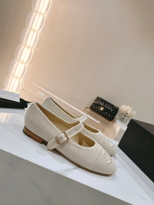 mary jane flat light pink corduroy