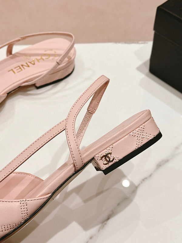 cc slingbacks 15 in pelle di agnello rosa con ricamo in grosgrain