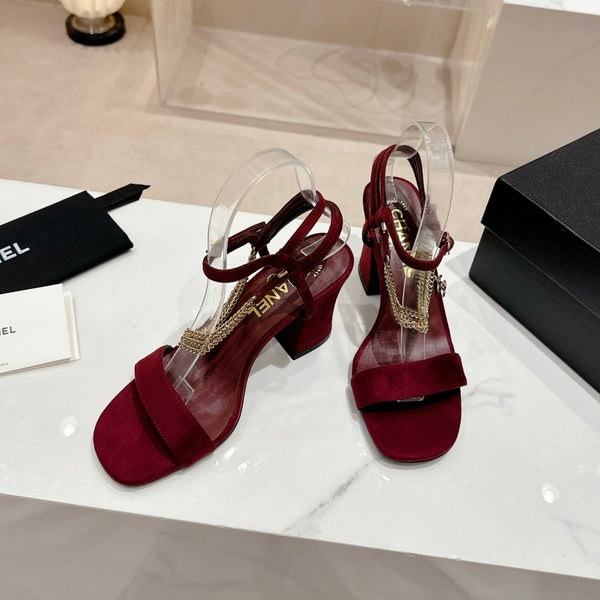 Sandali con tacco alto in pelle Double C, rosso ciliegia