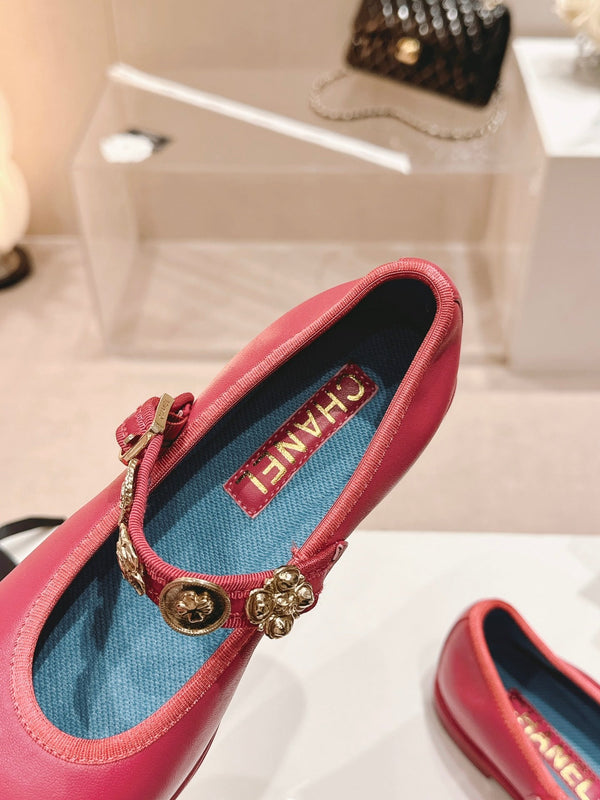 CC MARY JANE IN PELLE DI VITELLO ROSSO SCURO ORO CHIARO METALLIZZATO