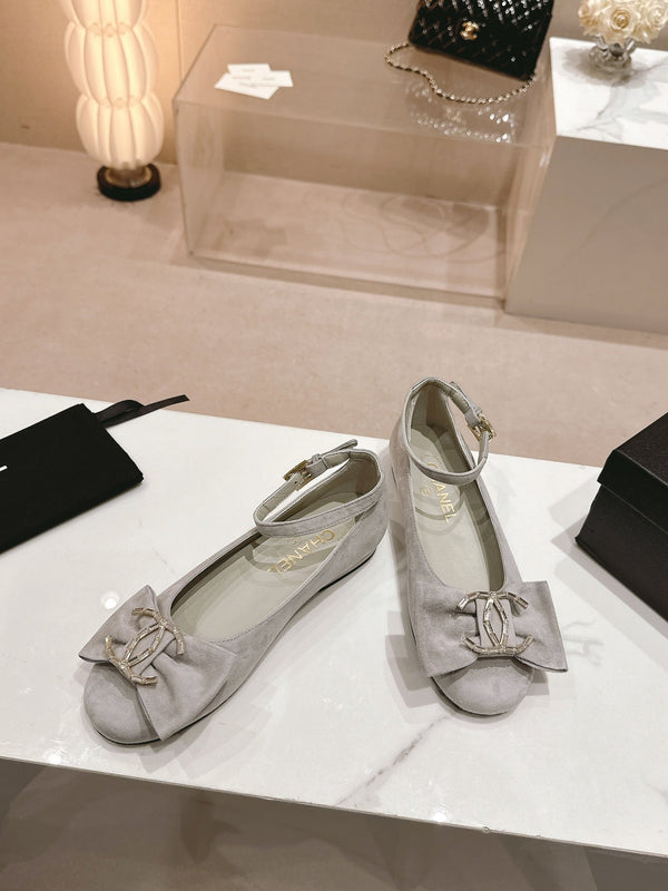 CC Mary Jane Grey Bow Tie Velvet And Lambskin