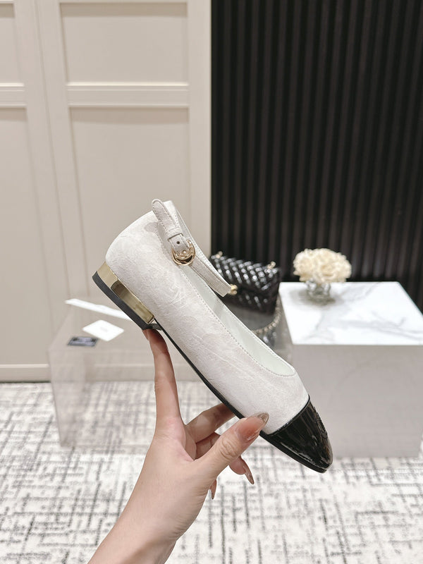 CC Mary Jane White Suede And Cowhide