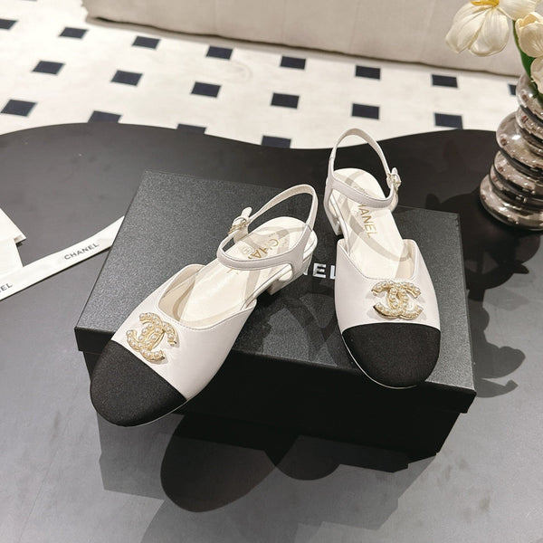 cc 25p mary jane white lambskin black grosgrain with pearl logo 237512