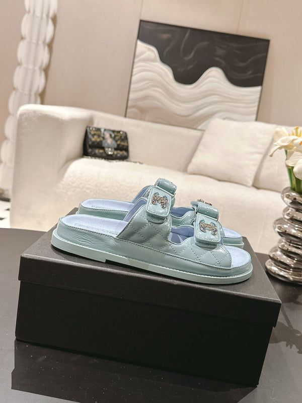 CC 25 Dad Sandal Mule Baby Blue Patent Leather 237572