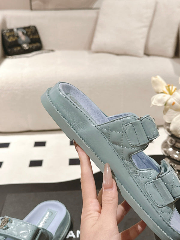 CC 25 Dad Sandal Mule Baby Blue Patent Leather 237572