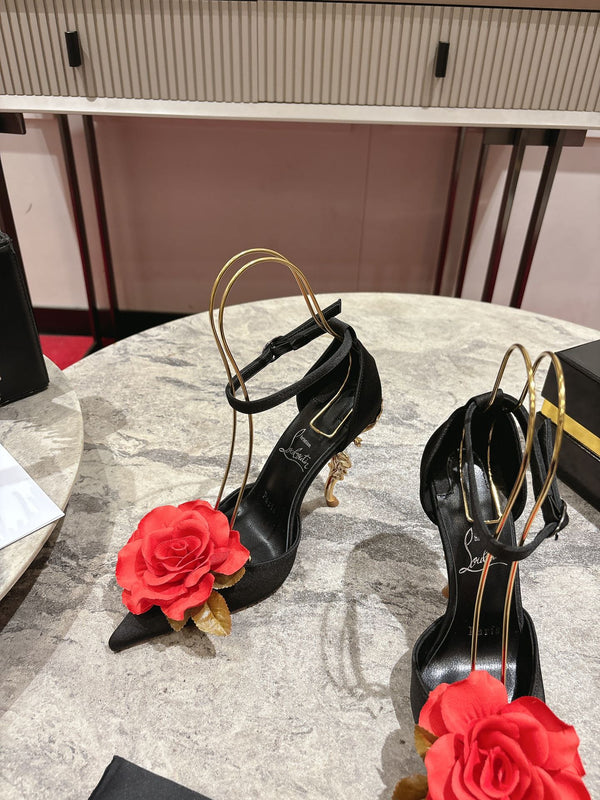 CL 25 Flower Bellarose Black Satin Fabric 346061