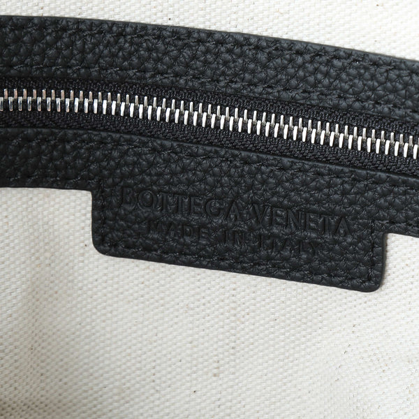 BV 25S DIAGO HOBO 39 IN PELLE DI BOVINA GRANULATA NERA