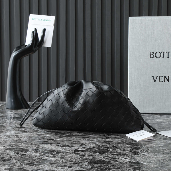 BV Dustbag Notte 33cm With Chain Black Calfskin HW