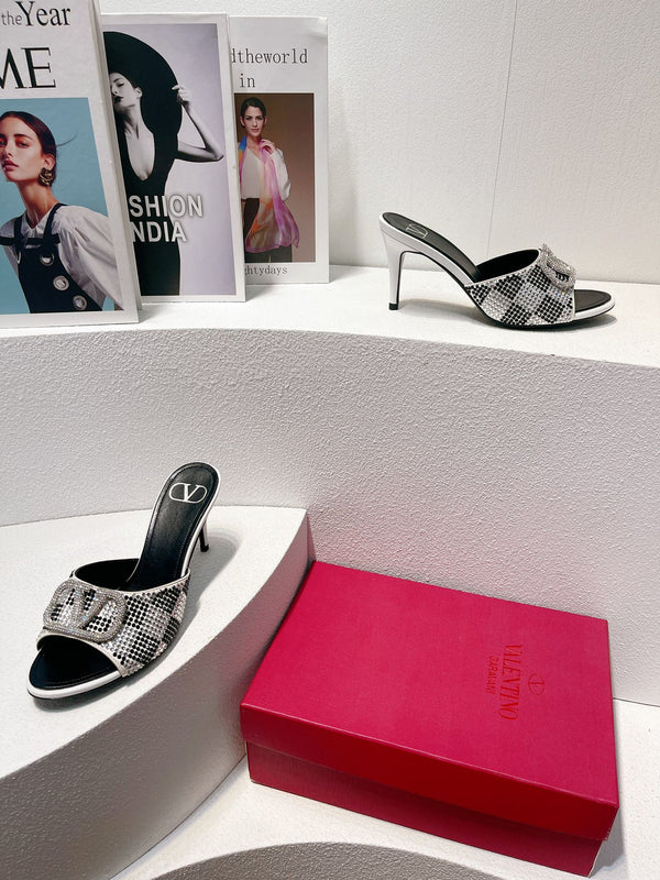 VT High Heeled Sandals Black White Sheepskin 292832