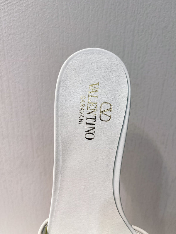 VT Moon Slides in Leather White Cowhide 292858