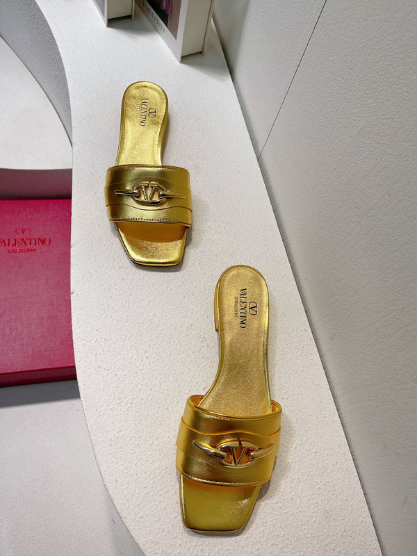 VT Moon Slides in Leather Gold Cowhide 292862