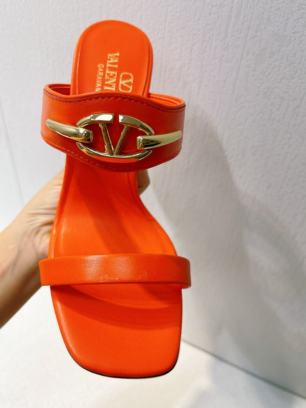 VT Heeled Sandal Fire Cowhide 292881
