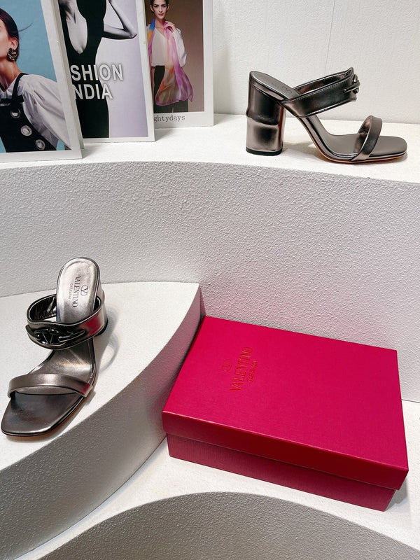 VT Heeled Sandal Gray Cowhide 292884