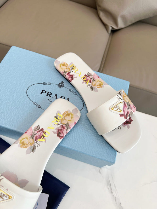 Prad 26s Slide Sandals Floral White Leather 140495