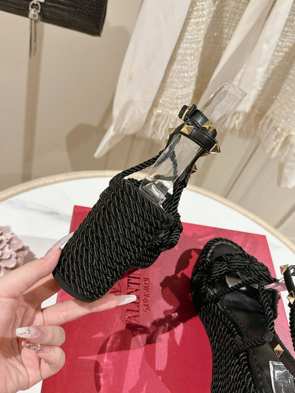 Garavani Rockstud Wedge Sandals 100mm In Black Calfskin And Nylon Rope 829395