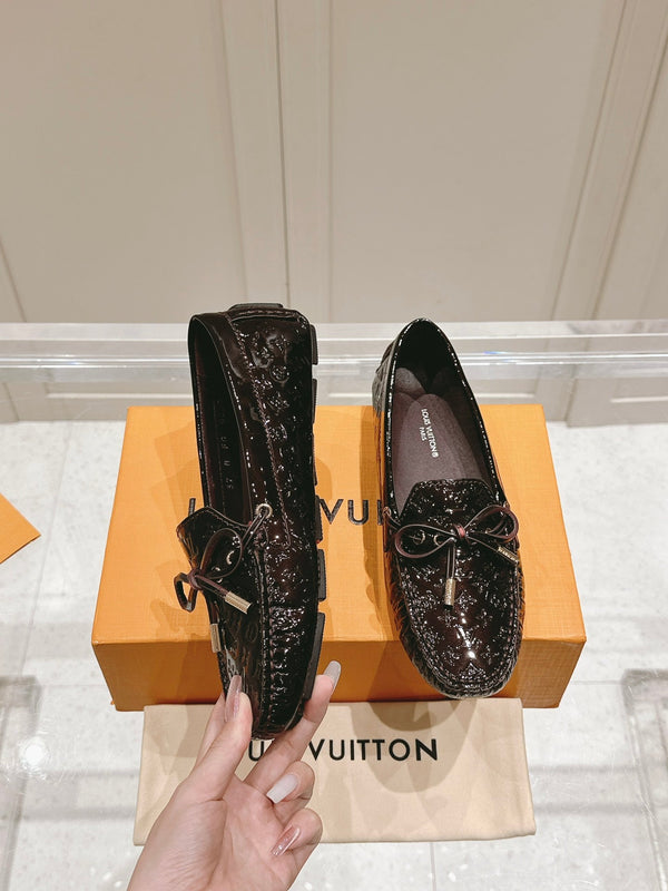 LV Gloria Loafer Dark Burgundy Embossed Patent Calfskin 480736