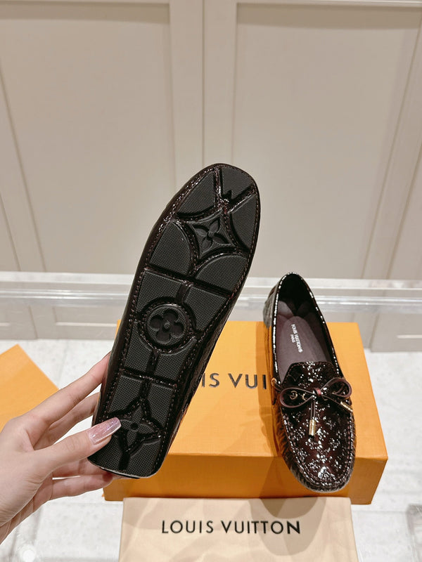 LV Gloria Loafer Dark Burgundy Embossed Patent Calfskin 480736