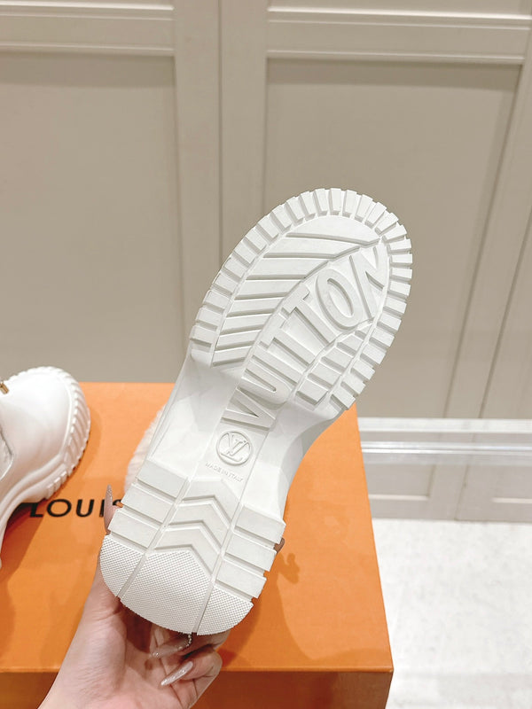 RUBY FLAT ANKLE BOOT IN WHITE CALFSKIN AND MONOGRAM NYLON