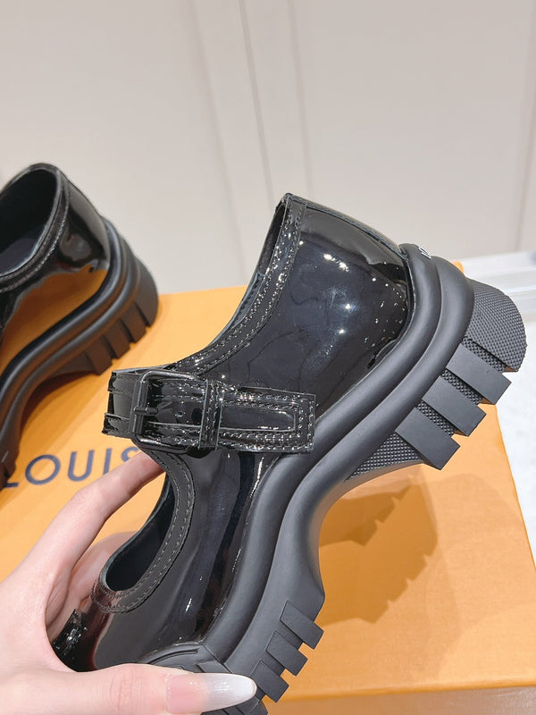 LV Ruby Flat Mary Jane Loafer Black Patent Leather 480769