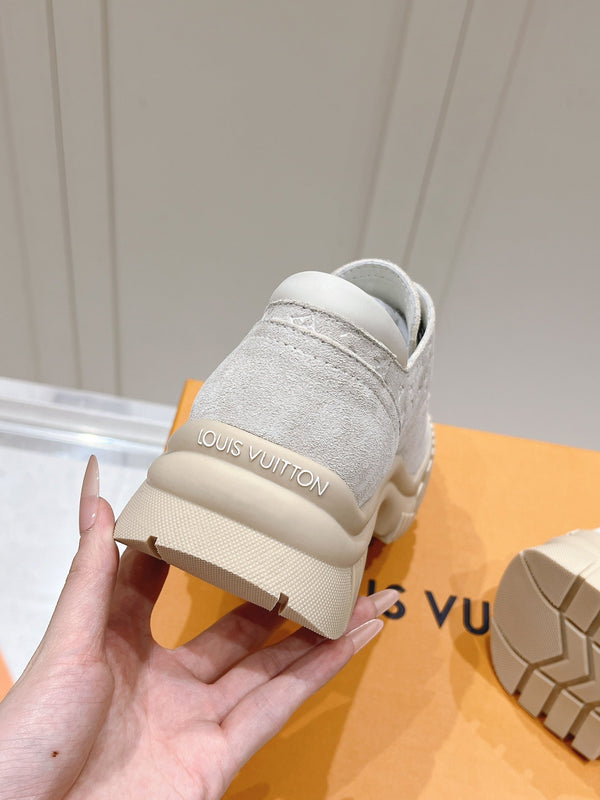 LV Ruby Flat Derby Sneaker Light Grey Embossed Suede 480785