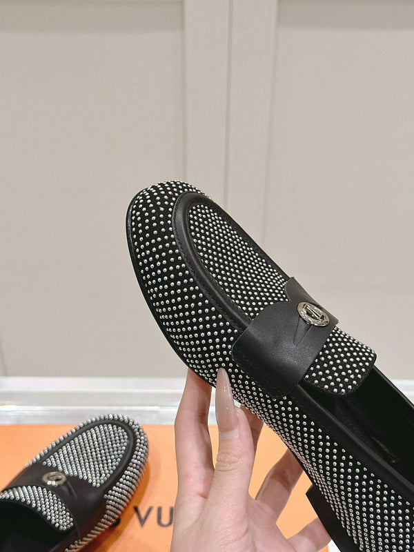 LV 25ss Soho Flat Loafer Rivets Black Lambskin
