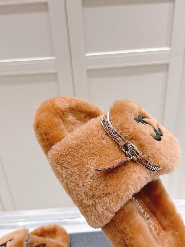 Chanel 25A Early Autumn Slippers Brown Wool 393080