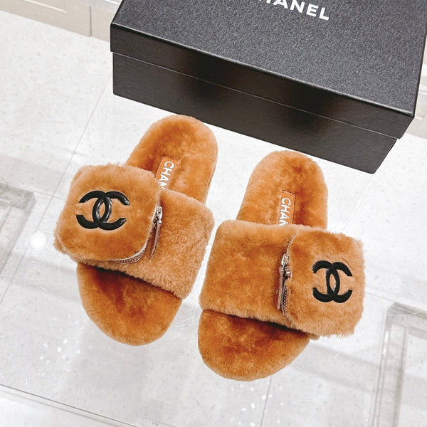 Chanel 25A Early Autumn Slippers Brown Wool 393080