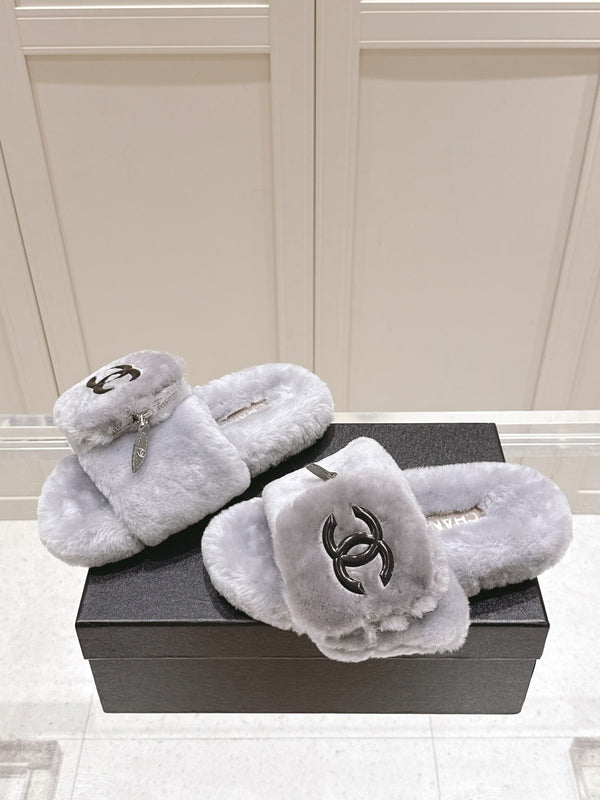 Chanel 25A Early Autumn Slippers Gray Wool 393081