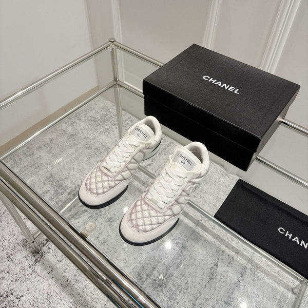 Chanel 25A Sports Shoes White Black Sheepskin 393112
