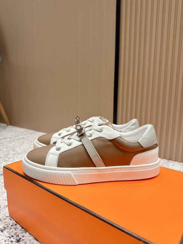 HM Casual Sneakers Black Buckle Taupe Leather