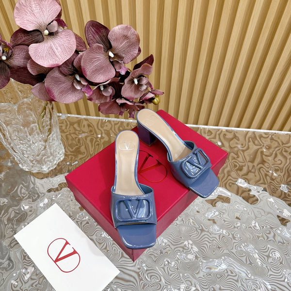 SANDALI APERTI VLOGO SIGNATURE HIGH SHINE 60 MM IN PELLE DI VITELLO BLU PEGEON