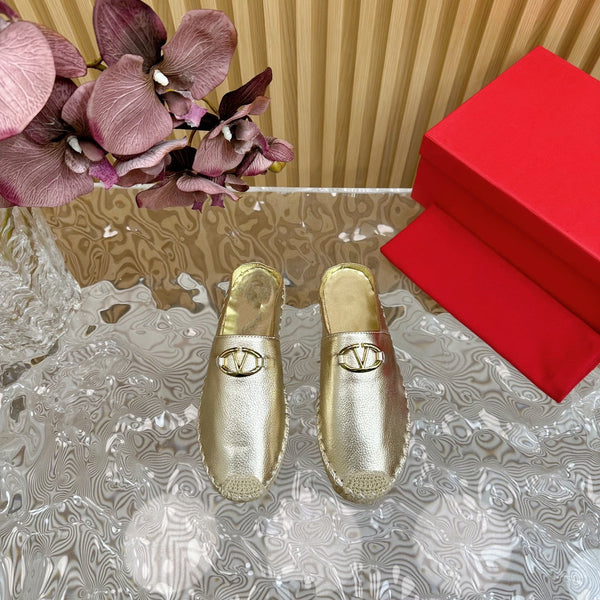 The Bold Edition VLogo Mules Gold Leather