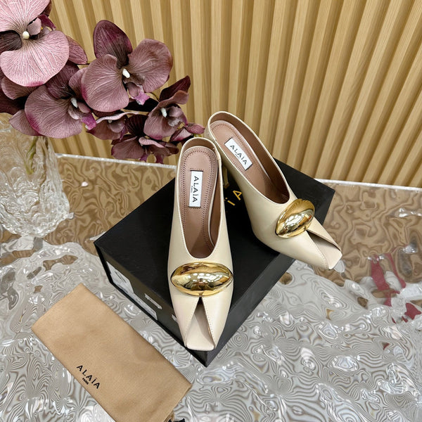 ALAIA AZZEDINE HIGH HEELS IN BEIGE CREAM CALFSKIN WITH GOLD HARDWARE