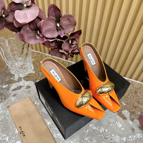 ALAIA AZZEDINE HIGH HEELS IN TANGERINE ORANGE CALFSKIN WITH GOLD HARDWARE