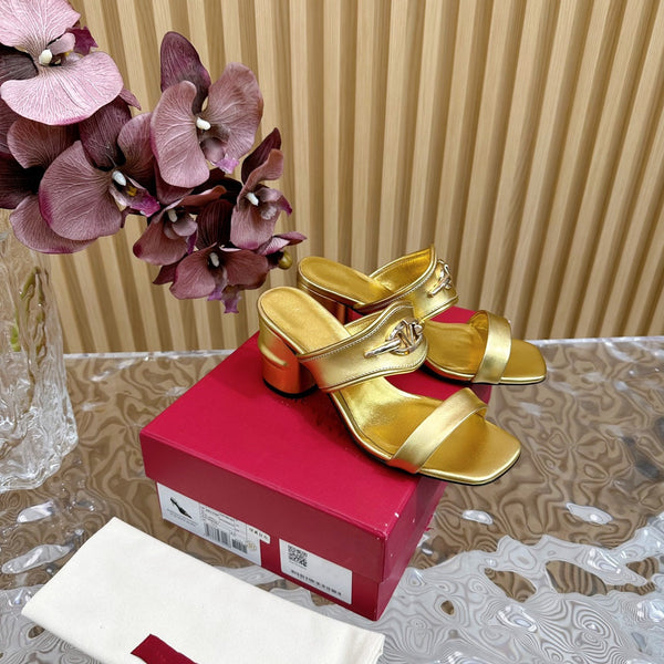 High Heel 70 Sandal The Bold Edition Vlogo Square Toe Gold