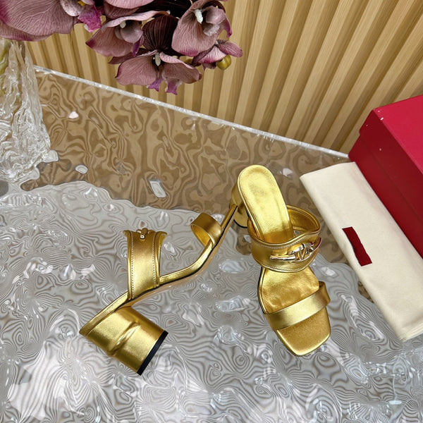 High Heel 70 Sandal The Bold Edition Vlogo Square Toe Gold