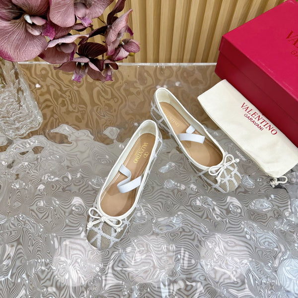 Ballerina In Toile Iconographe 20mm In White Mix Grey Brown Cotton Canvas And Lambskin 102830