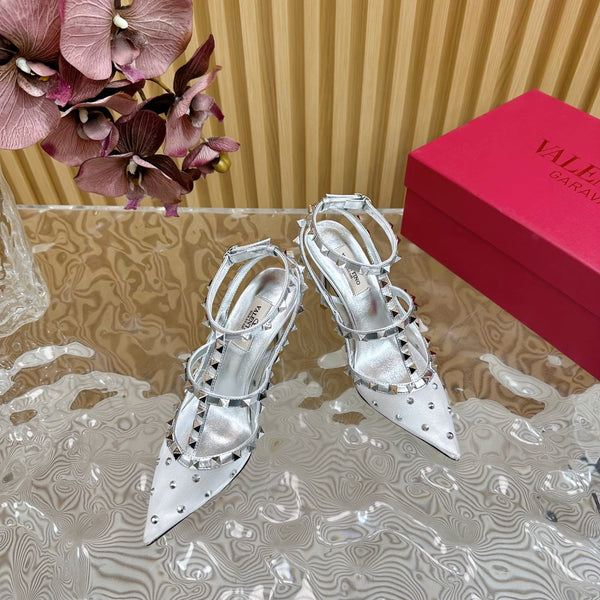 ROCKSTUD MIRROR-EFFECT PUMP WITH MATCHING STRAPS AND STUDS 95 MM SILVER CALFSKIN AND MESH