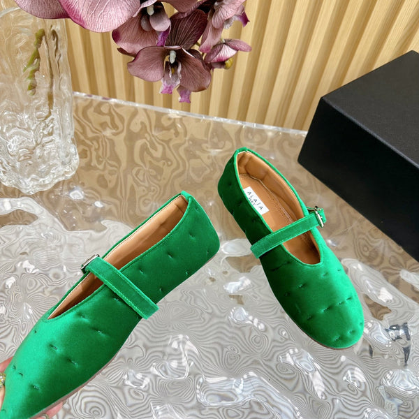 ALAIA BALLET FLATS IN EMERALD GREEN VELVET