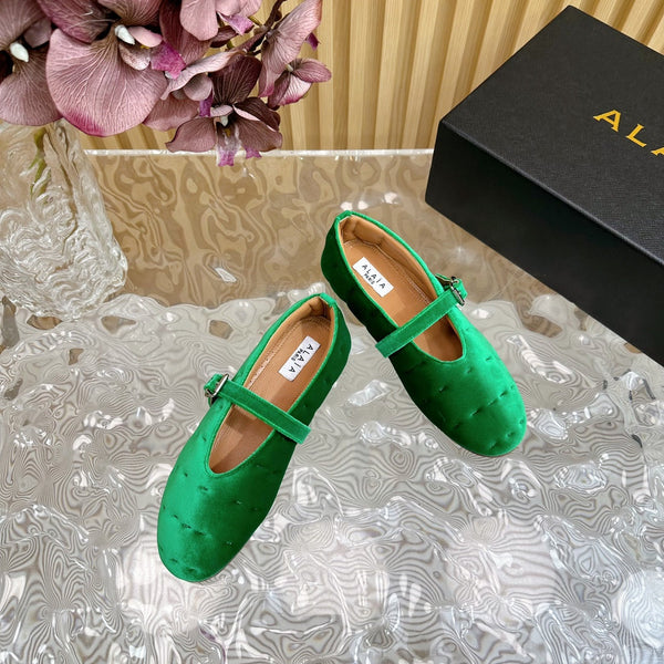 ALAIA BALLET FLATS IN EMERALD GREEN VELVET